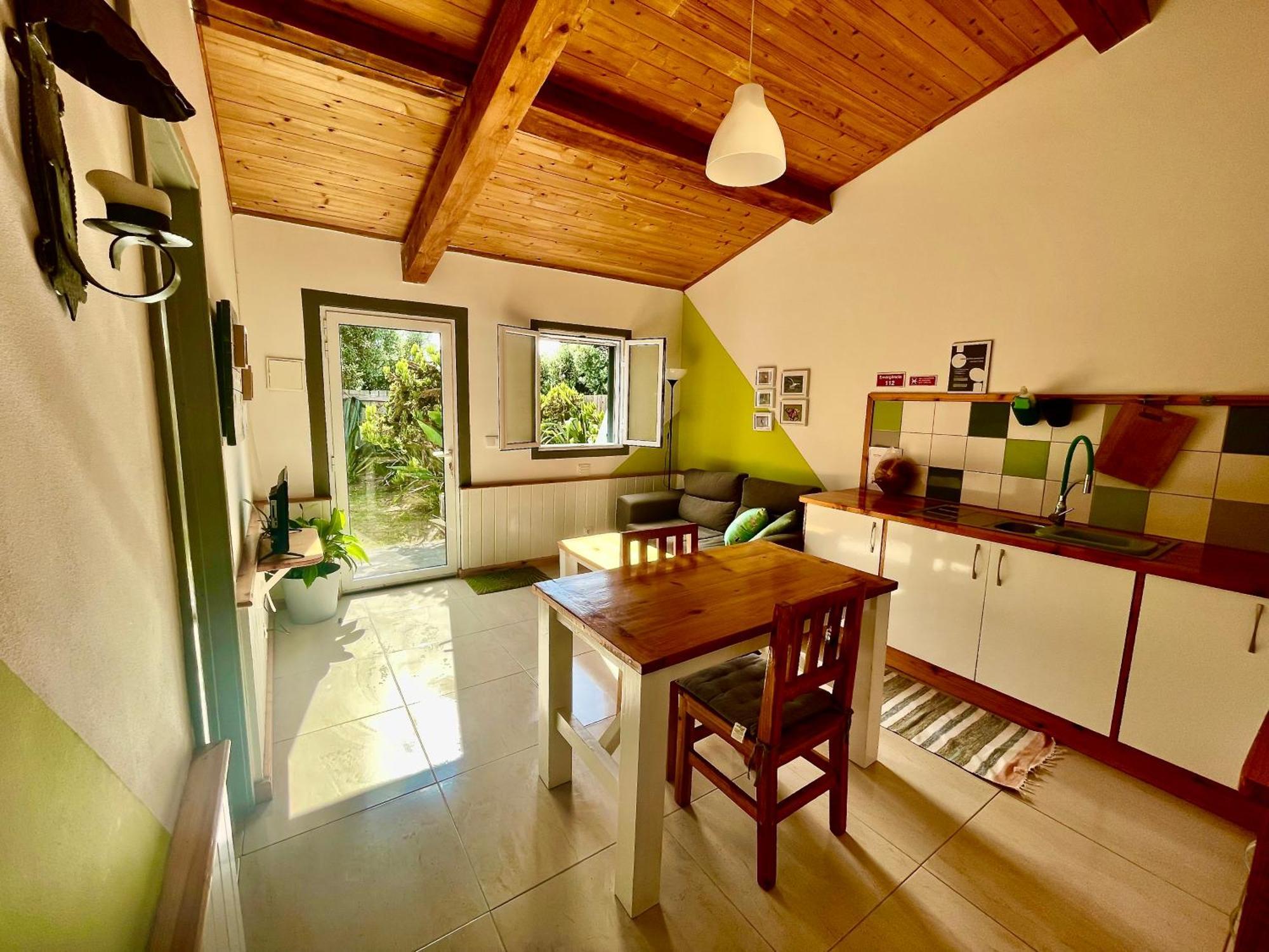 Sea Roots "Garden Zone " Villa มอสเตรอส ภายนอก รูปภาพ